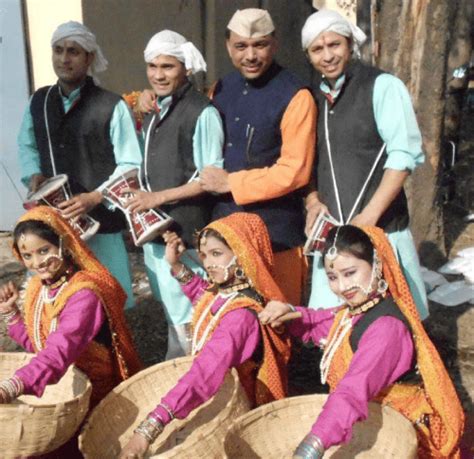 garhwal vs kumaon|Uttarakhand Culture: Garhwali & Kumaoni.